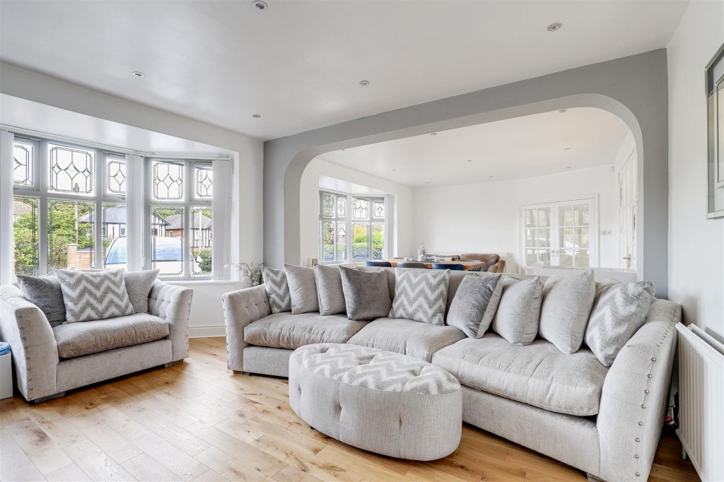 Nottingham Road, Nuthall, Nottinghamshire, NG16 1AB