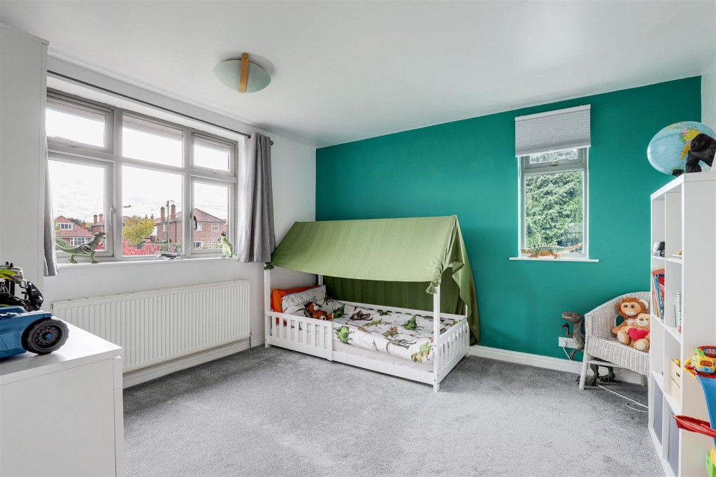 Nottingham Road, Nuthall, Nottinghamshire, NG16 1AB