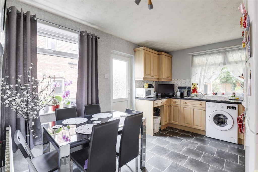 Acton Road, Arnold, Nottinghamshire, NG5 7AD