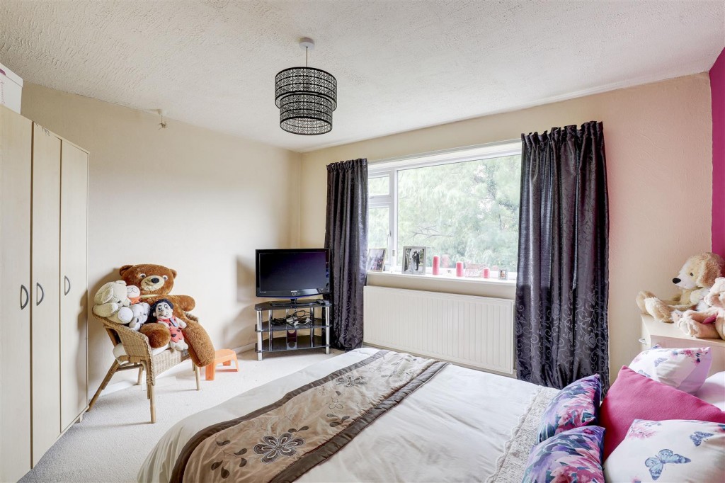 Acton Road, Arnold, Nottinghamshire, NG5 7AD