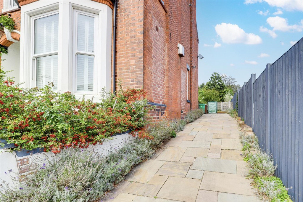 Newstead Street, Sherwood, Nottinghamshire, NG5 2GY