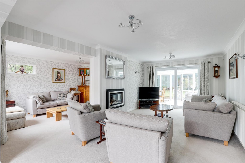 Birch Lea, Redhill, Nottinghamshire, NG5 8LT