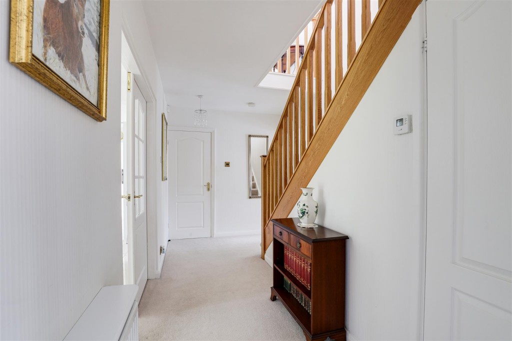 Birch Lea, Redhill, Nottinghamshire, NG5 8LT