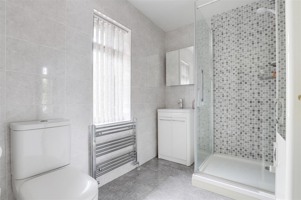 Birch Lea, Redhill, Nottinghamshire, NG5 8LT