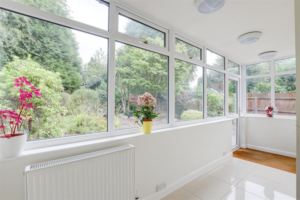 Birch Lea, Redhill, Nottinghamshire, NG5 8LT