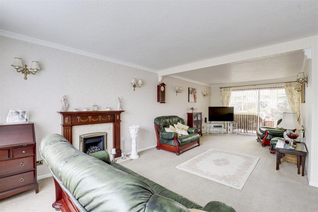 Sandy Lane, Hucknall, Nottinghamshire, NG15 7GR
