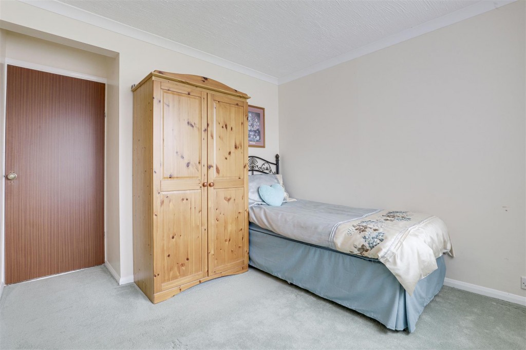 Sandy Lane, Hucknall, Nottinghamshire, NG15 7GR