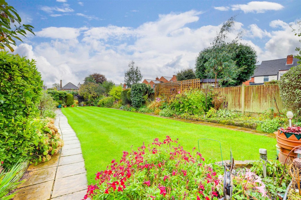 Sandy Lane, Hucknall, Nottinghamshire, NG15 7GR