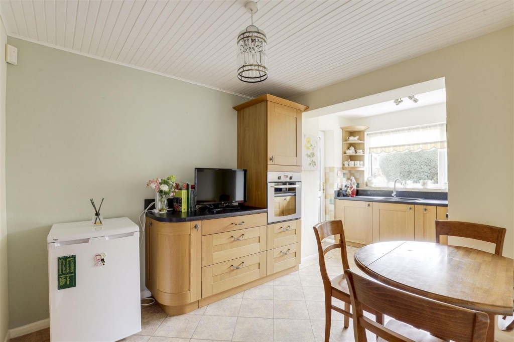 Sandy Lane, Hucknall, Nottinghamshire, NG15 7GR