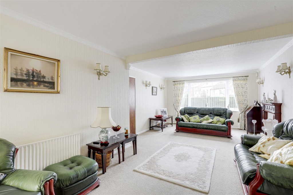Sandy Lane, Hucknall, Nottinghamshire, NG15 7GR