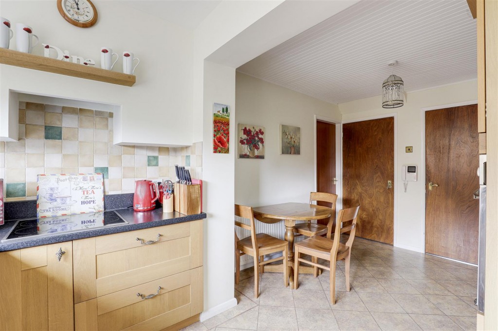 Sandy Lane, Hucknall, Nottinghamshire, NG15 7GR