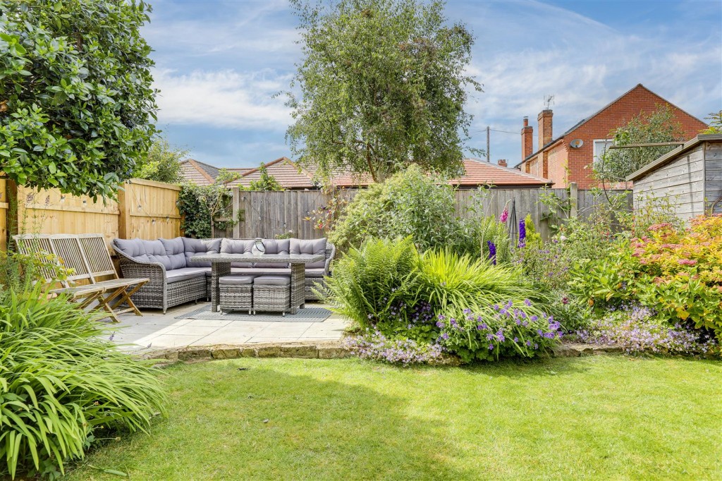 Fernleigh Avenue, Mapperley, Nottinghamshire, NG3 6FL