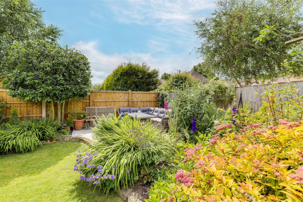 Fernleigh Avenue, Mapperley, Nottinghamshire, NG3 6FL