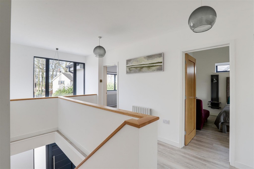 Steven Close, Toton, Nottinghamshire, NG9 6JX