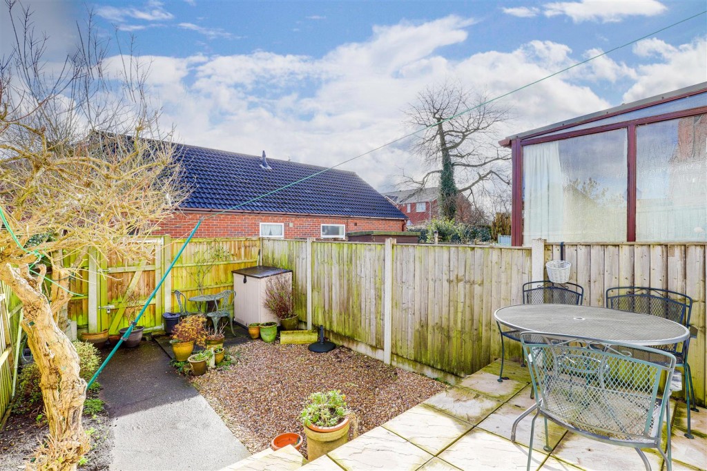 Graingers Terrace, Hucknall, Nottinghamshire, NG15 7RG