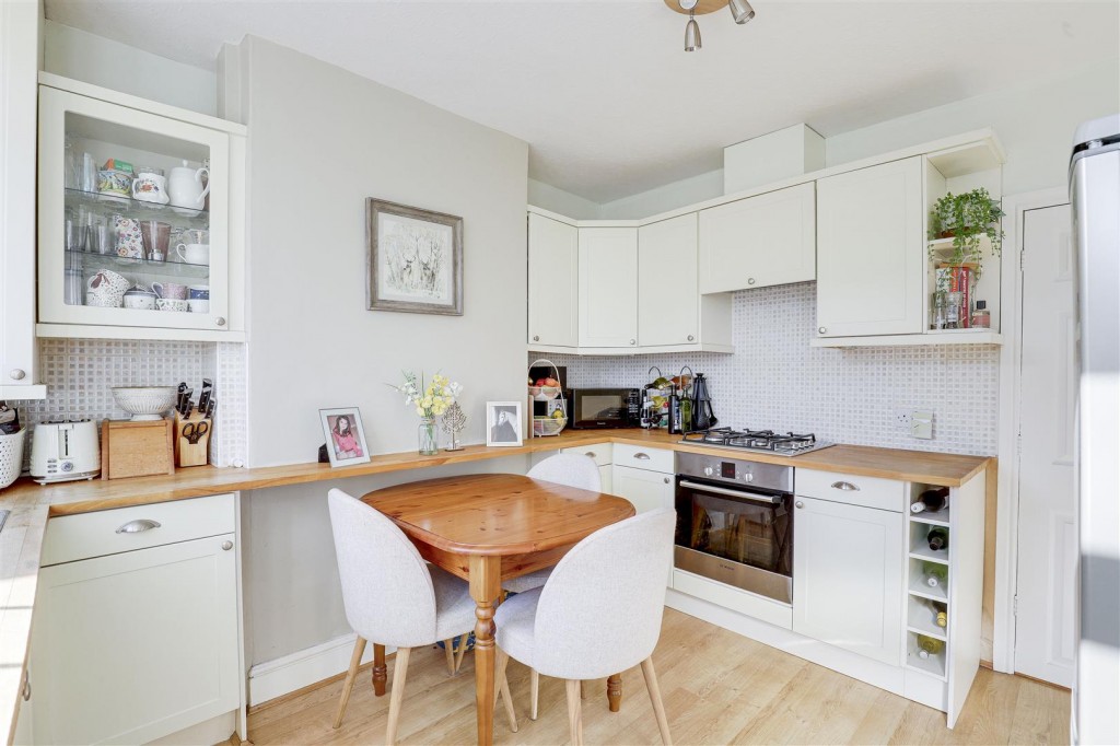 Graingers Terrace, Hucknall, Nottinghamshire, NG15 7RG