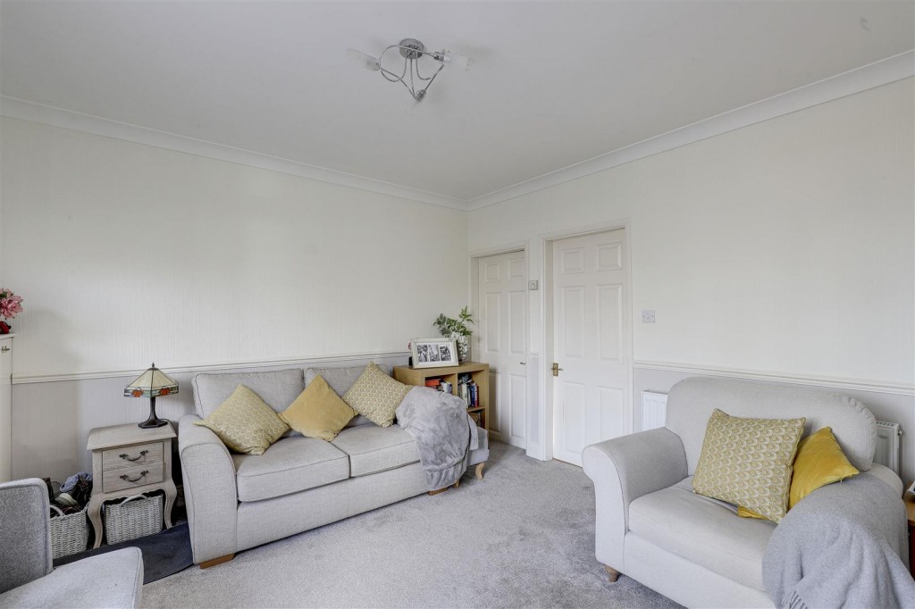 Graingers Terrace, Hucknall, Nottinghamshire, NG15 7RG