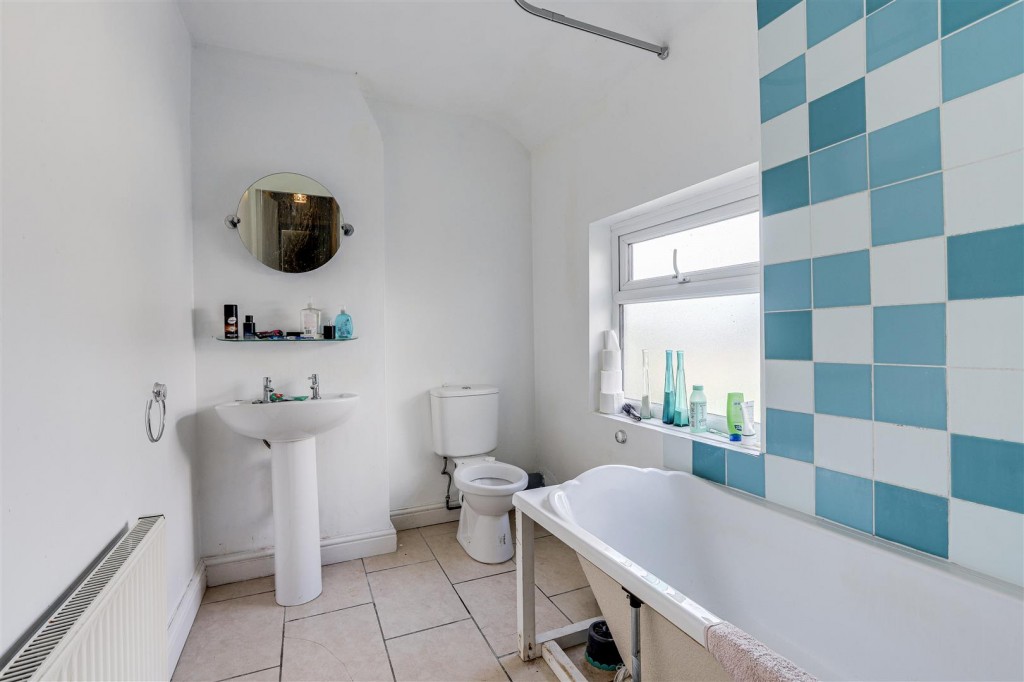Frederick Road, Stapleford, Nottinghamshire, NG9 8FL