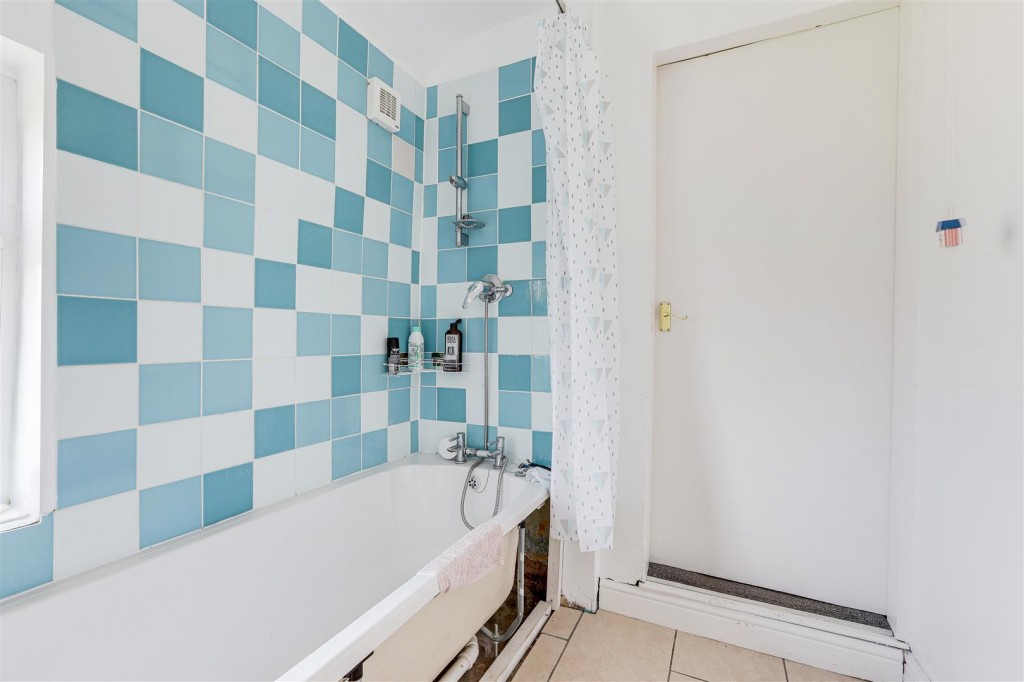 Frederick Road, Stapleford, Nottinghamshire, NG9 8FL