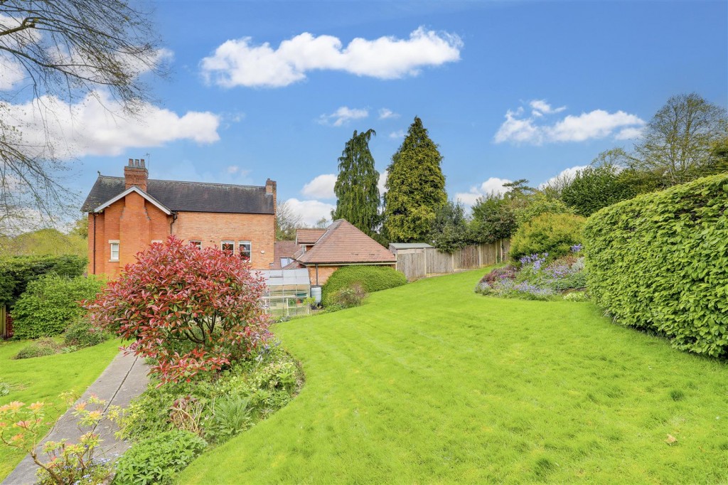 Victoria Crescent, Sherwood, Nottinghamshire, NG5 4DA