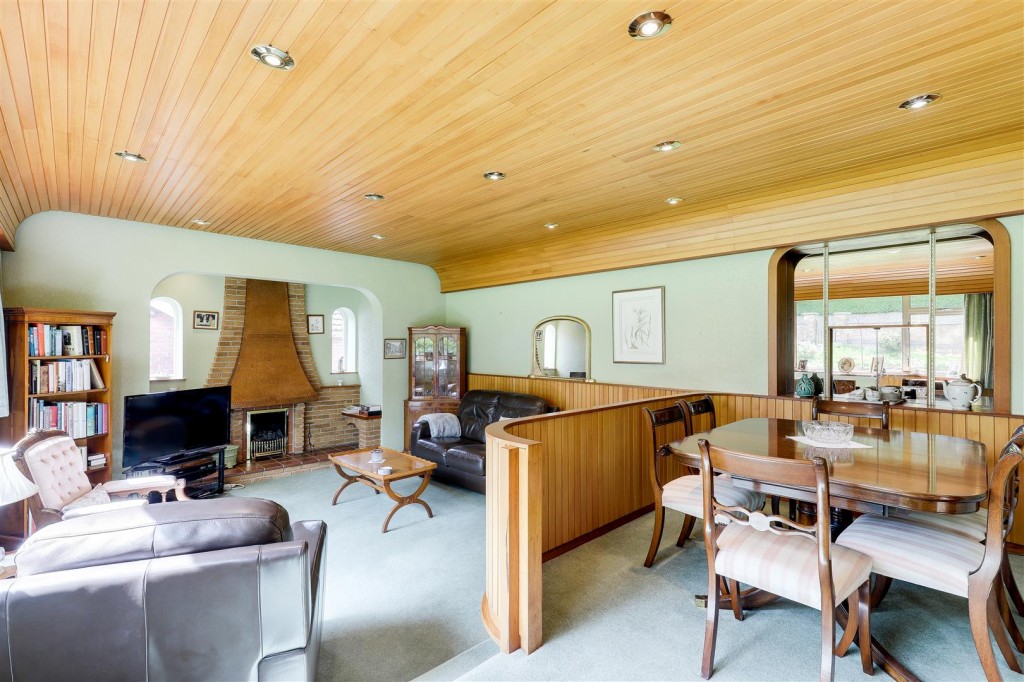 Victoria Crescent, Sherwood, Nottinghamshire, NG5 4DA