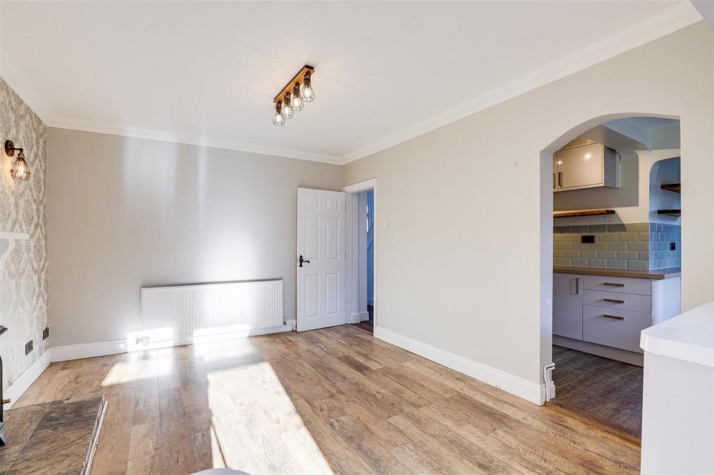 Norman Crescent, Ilkeston, Derbyshire, DE7 8NN