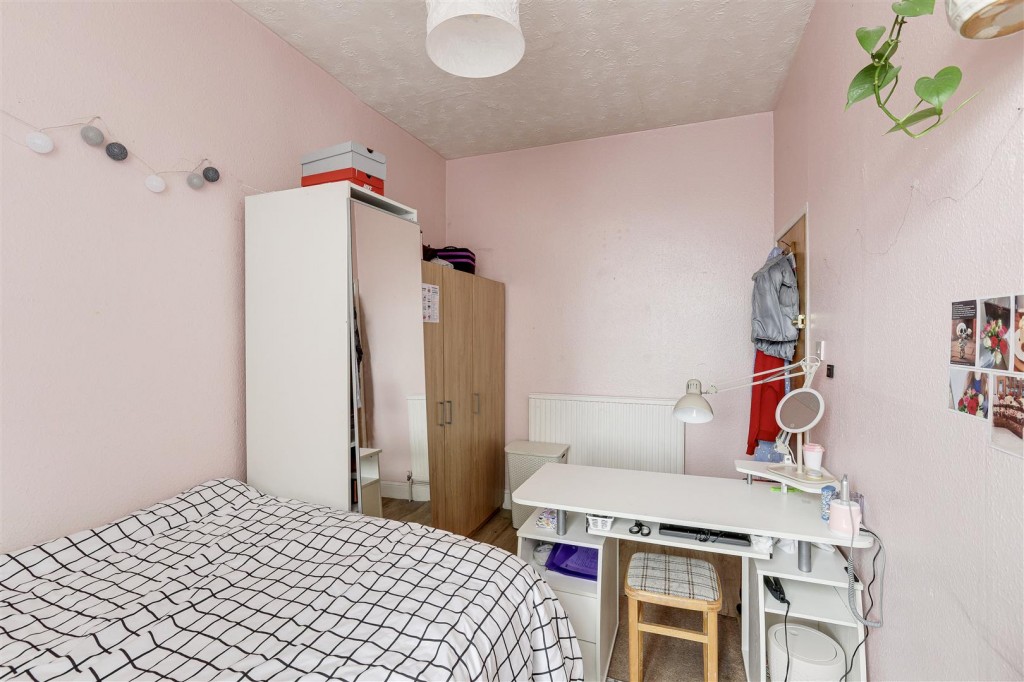 Alfreton Road, Nottingham, Nottinghamshire, NG7 5LS