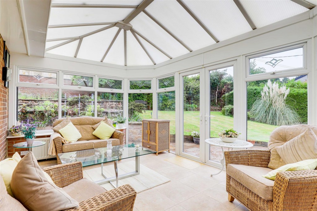 Lambley Lane, Burton Joyce, Nottinghamshire, NG14 5BG