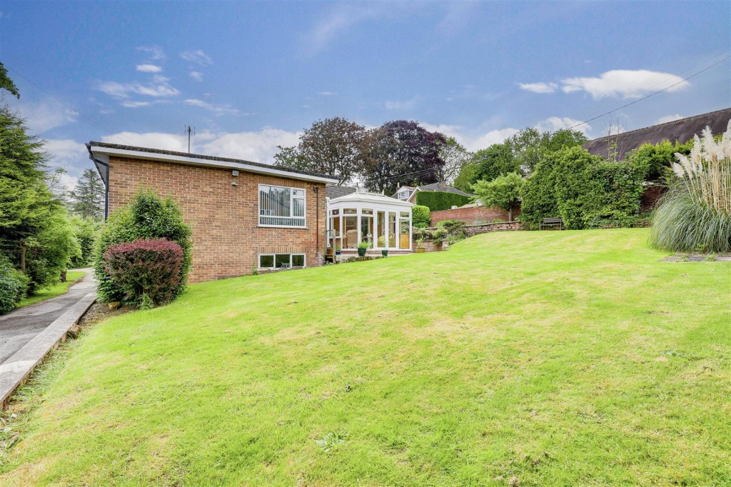 Lambley Lane, Burton Joyce, Nottinghamshire, NG14 5BG