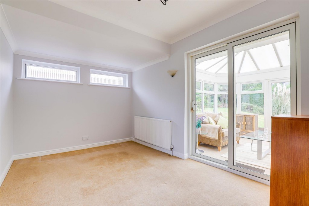 Lambley Lane, Burton Joyce, Nottinghamshire, NG14 5BG