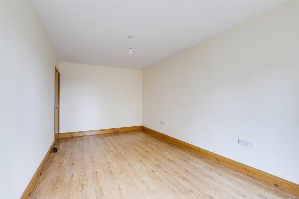 76, Private Road, Mapperley, Nottingham, NG3 5FQ