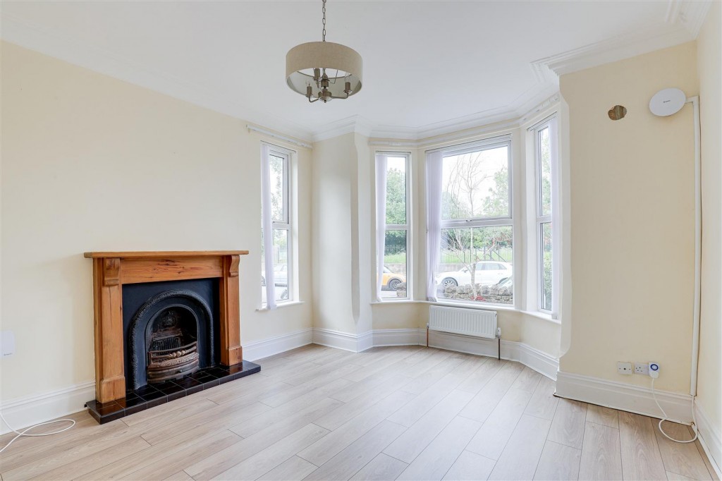 Holme Road, West Bridgford, Nottinghamshire, NG2 5AA