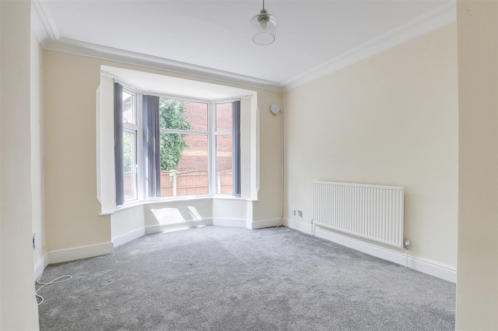 Holme Road, West Bridgford, Nottinghamshire, NG2 5AA