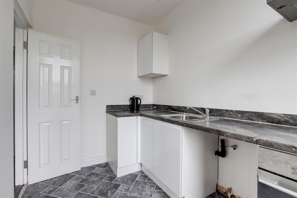 Woodborough Road, Mapperley, Nottinghamshire, NG3 4JZ