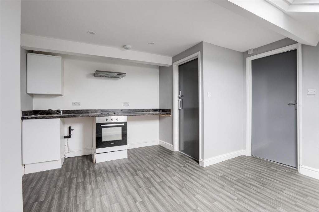 Woodborough Road, Mapperley, Nottinghamshire, NG3 4JZ