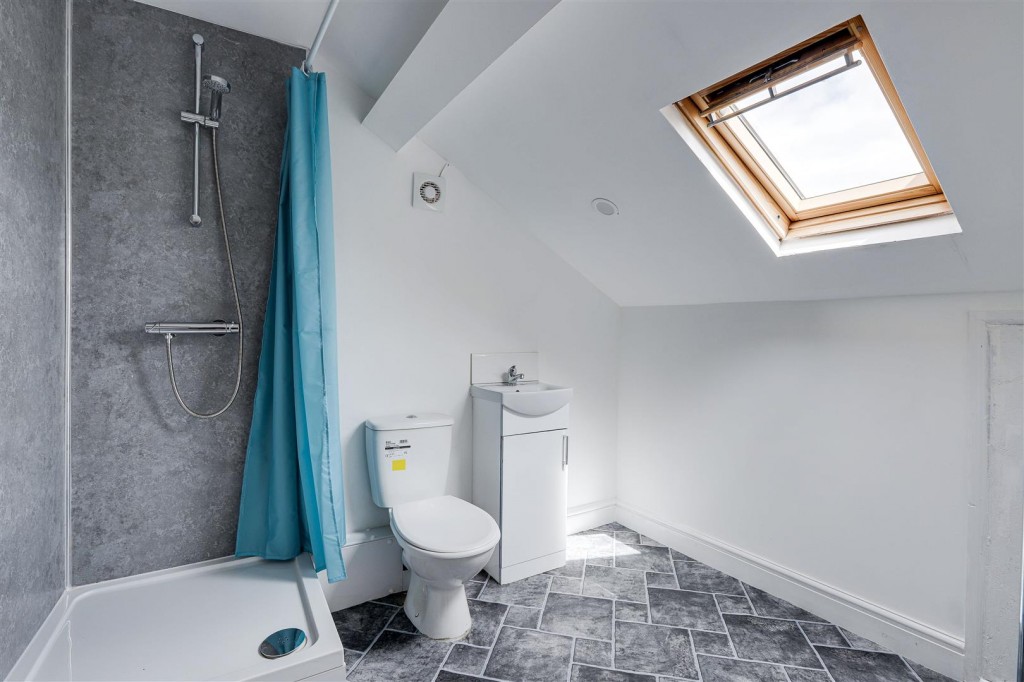 Woodborough Road, Mapperley, Nottinghamshire, NG3 4JZ
