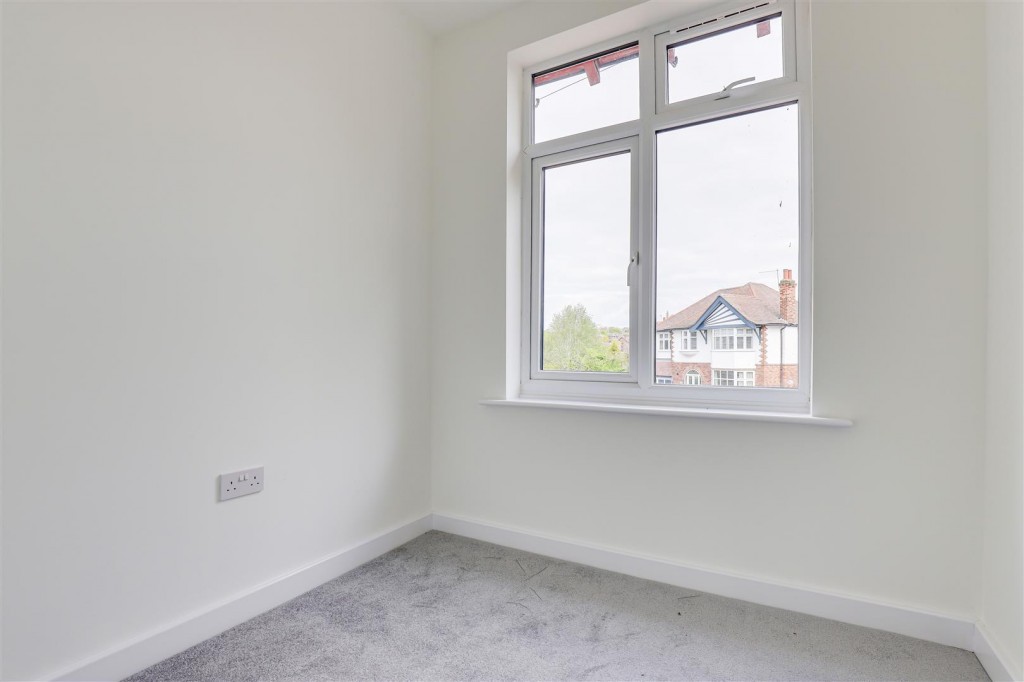 Breckhill Road, Woodthorpe, Nottingham, NG5 4GP