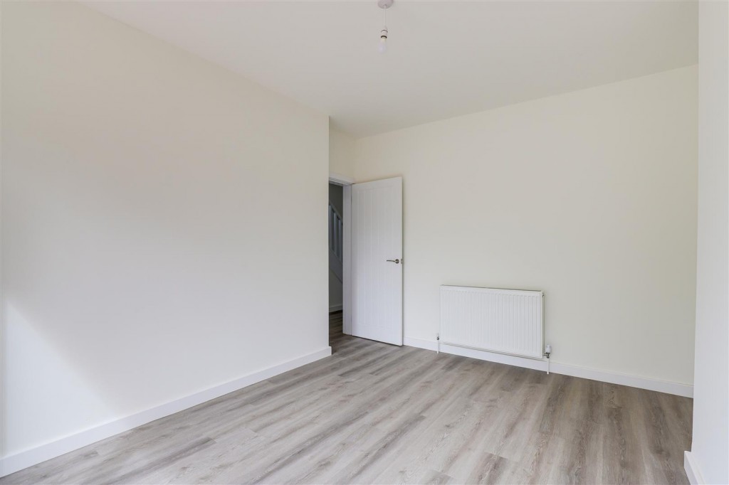 Breckhill Road, Woodthorpe, Nottingham, NG5 4GP