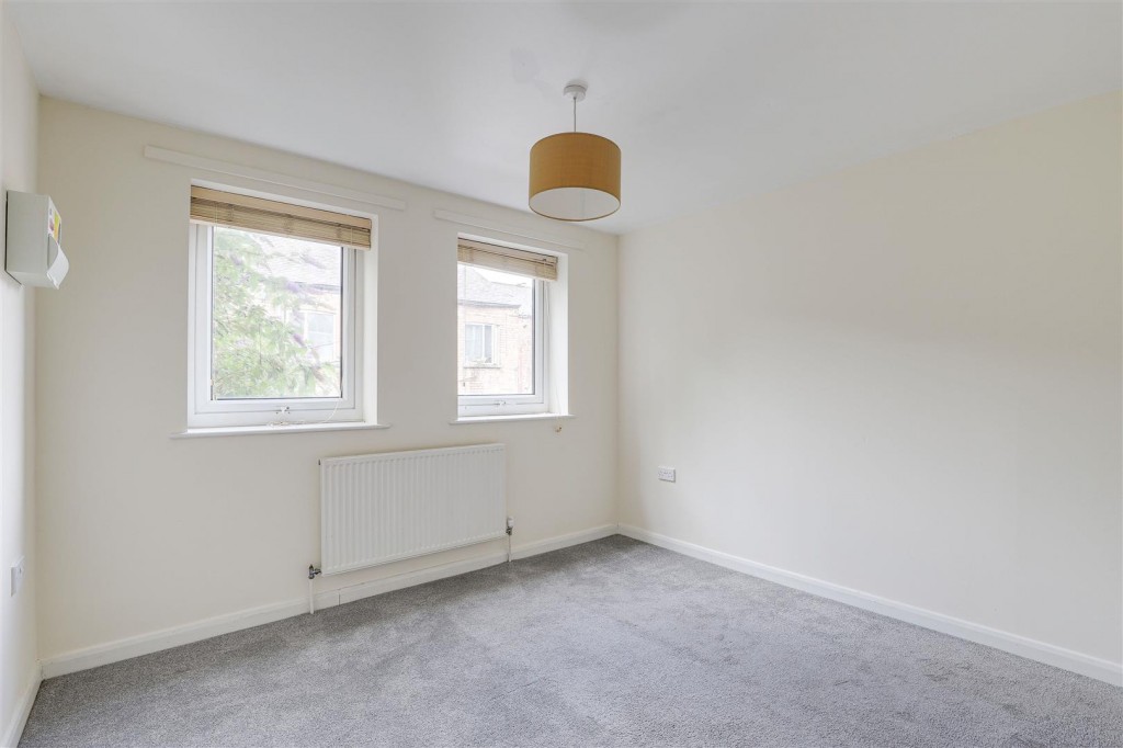 Archway Court, Radford, Nottinghamshire, NG7 4AP