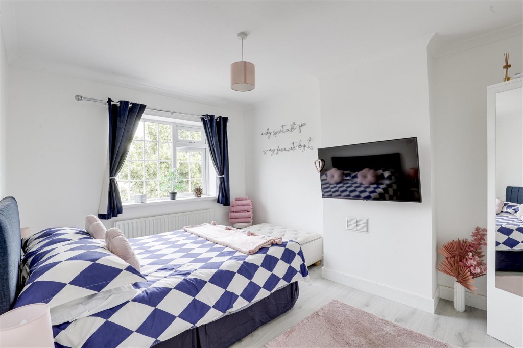 Nottingham Road, Daybrook, Nottinghamshire, NG5 6JQ