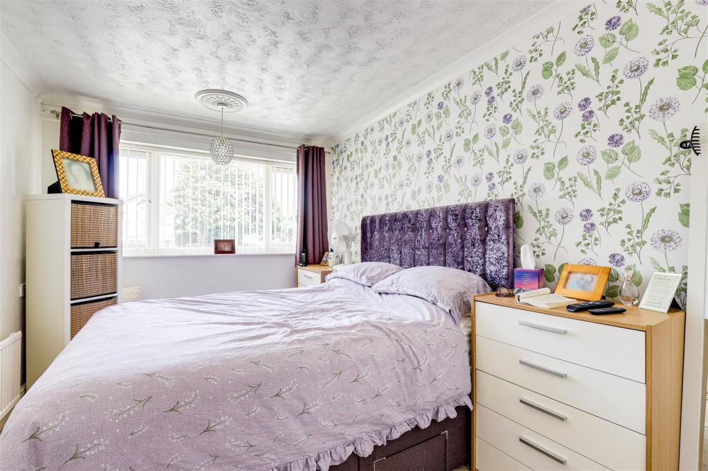 Tenter Close, Top Valley, Nottinghamshire, NG5 9HY