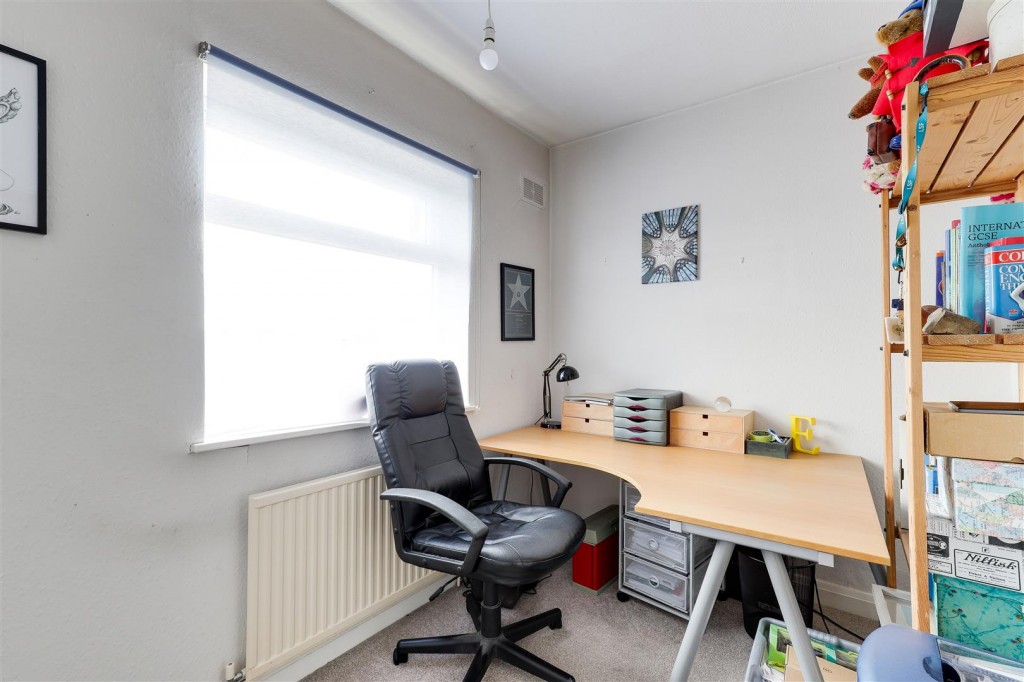 Glendon Drive, Sherwood, Nottinghamshire, NG5 1FN