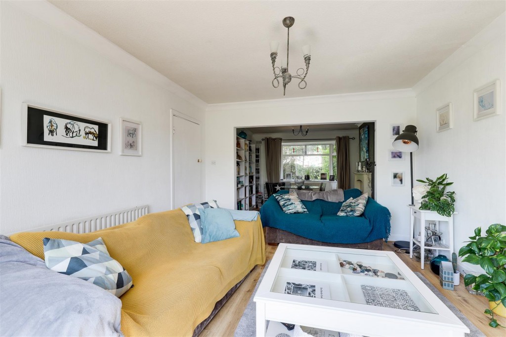Glendon Drive, Sherwood, Nottinghamshire, NG5 1FN