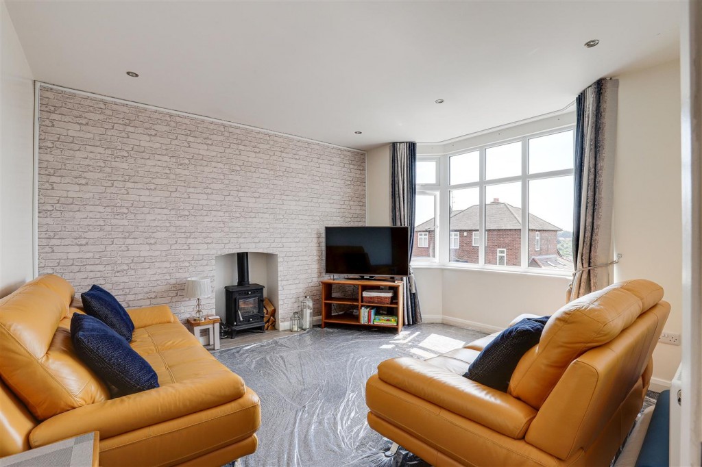 Barnet Road, Bakersfield, Nottinghamshire, NG3 7AQ