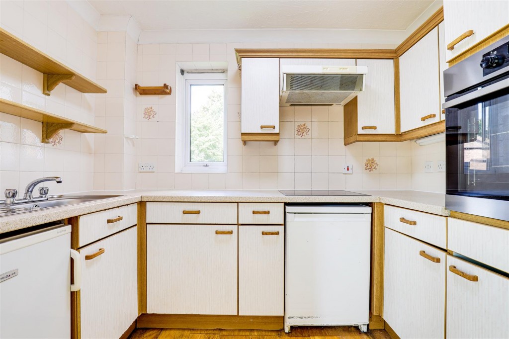 Ribblesdale Road, Daybrook, Nottinghamshire, NG5 3GA