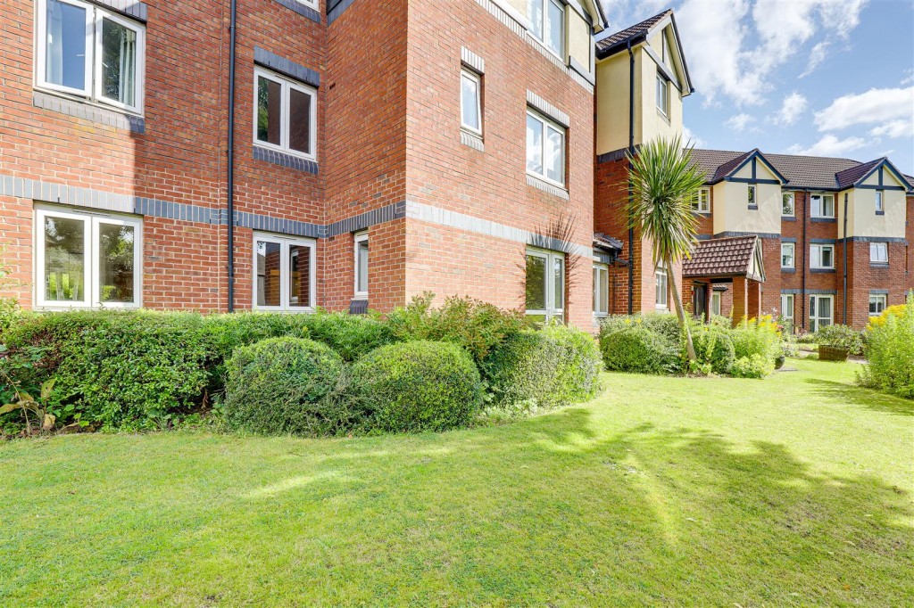 Ribblesdale Road, Daybrook, Nottinghamshire, NG5 3GA