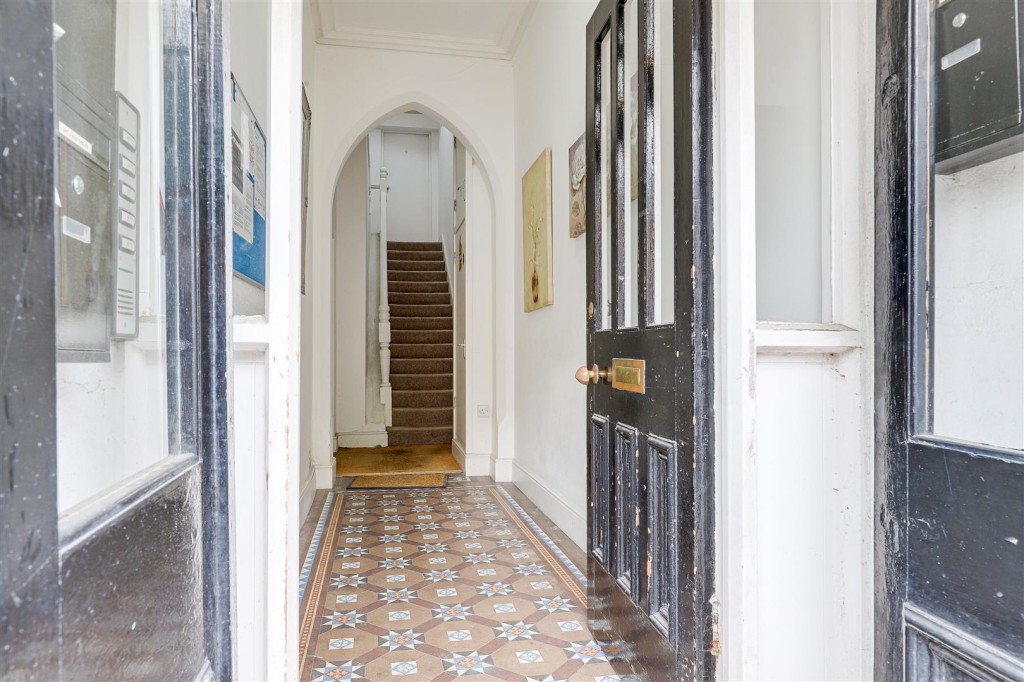 Musters Road, West Bridgford, Nottinghamshire, NG2 7PS