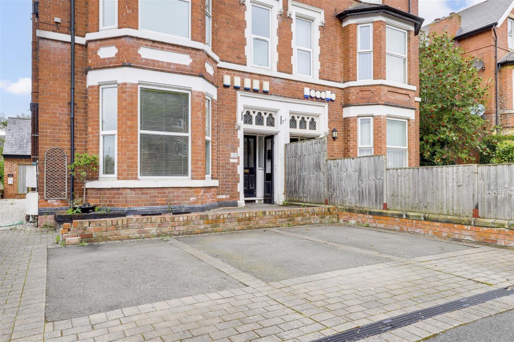Musters Road, West Bridgford, Nottinghamshire, NG2 7PS