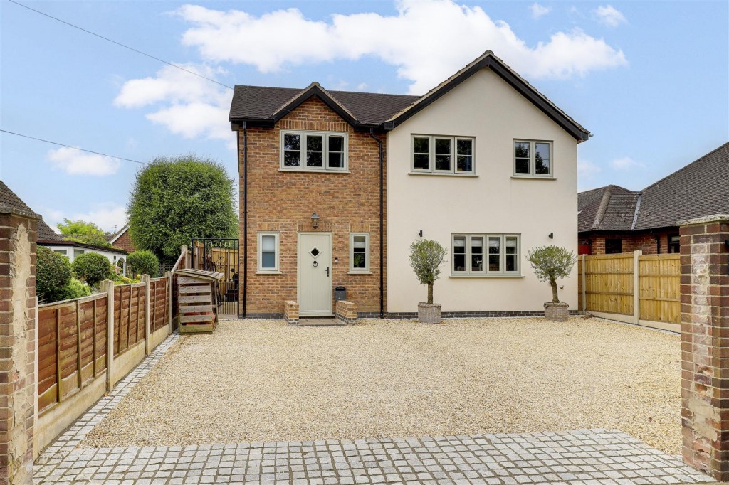 Risley Lane, Breaston, Derbyshire, DE72 3AU