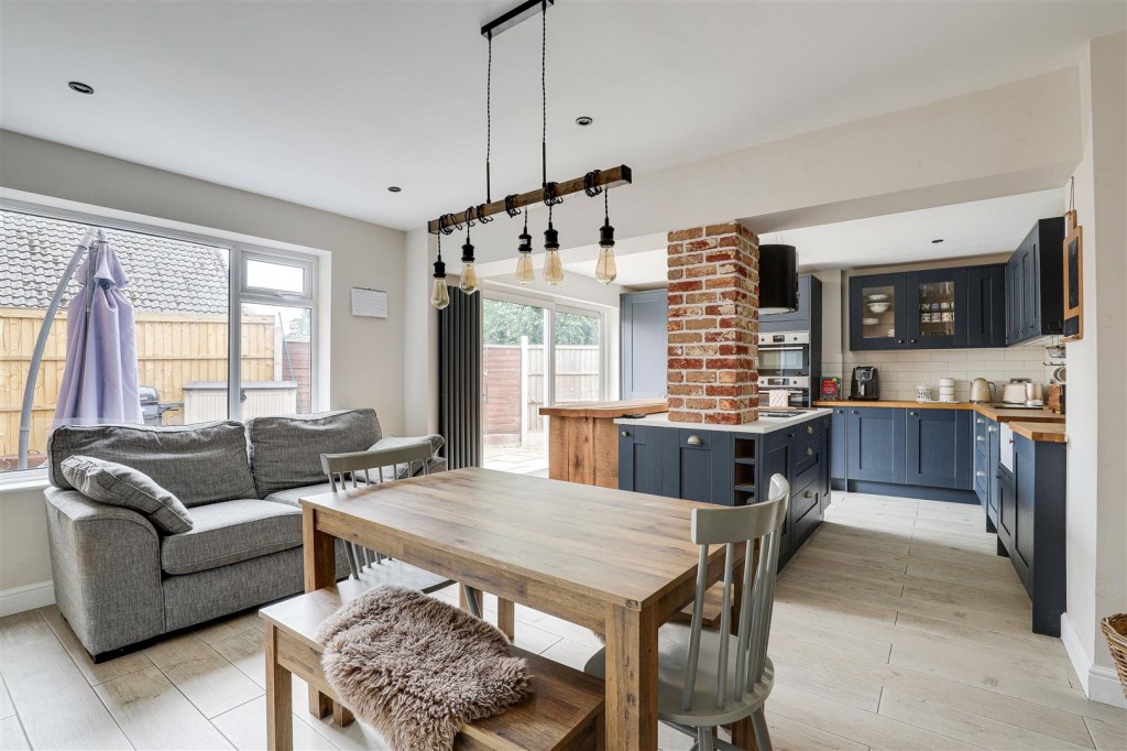 Risley Lane, Breaston, Derbyshire, DE72 3AU